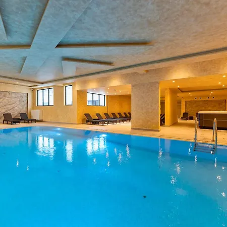 Zlatiborski Trenutak Wellness & * زلاتيبور