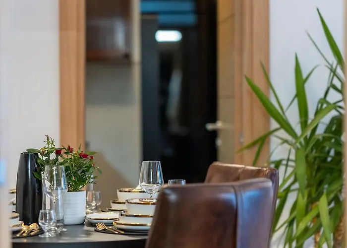 Zlatiborski Trenutak Wellness & شقة