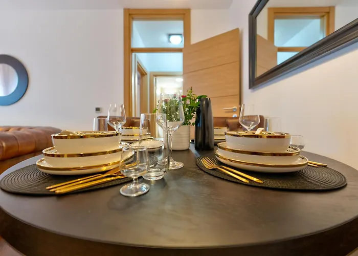 Zlatiborski Trenutak Wellness & شقة *